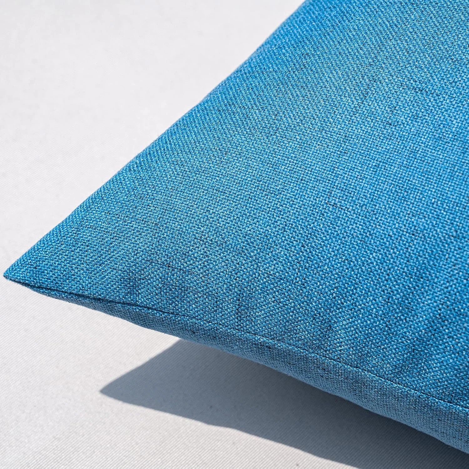 Pack of 2 Outdoor Throw Pillow Covers Waterproof Decorative Soft Pillowcases Lin