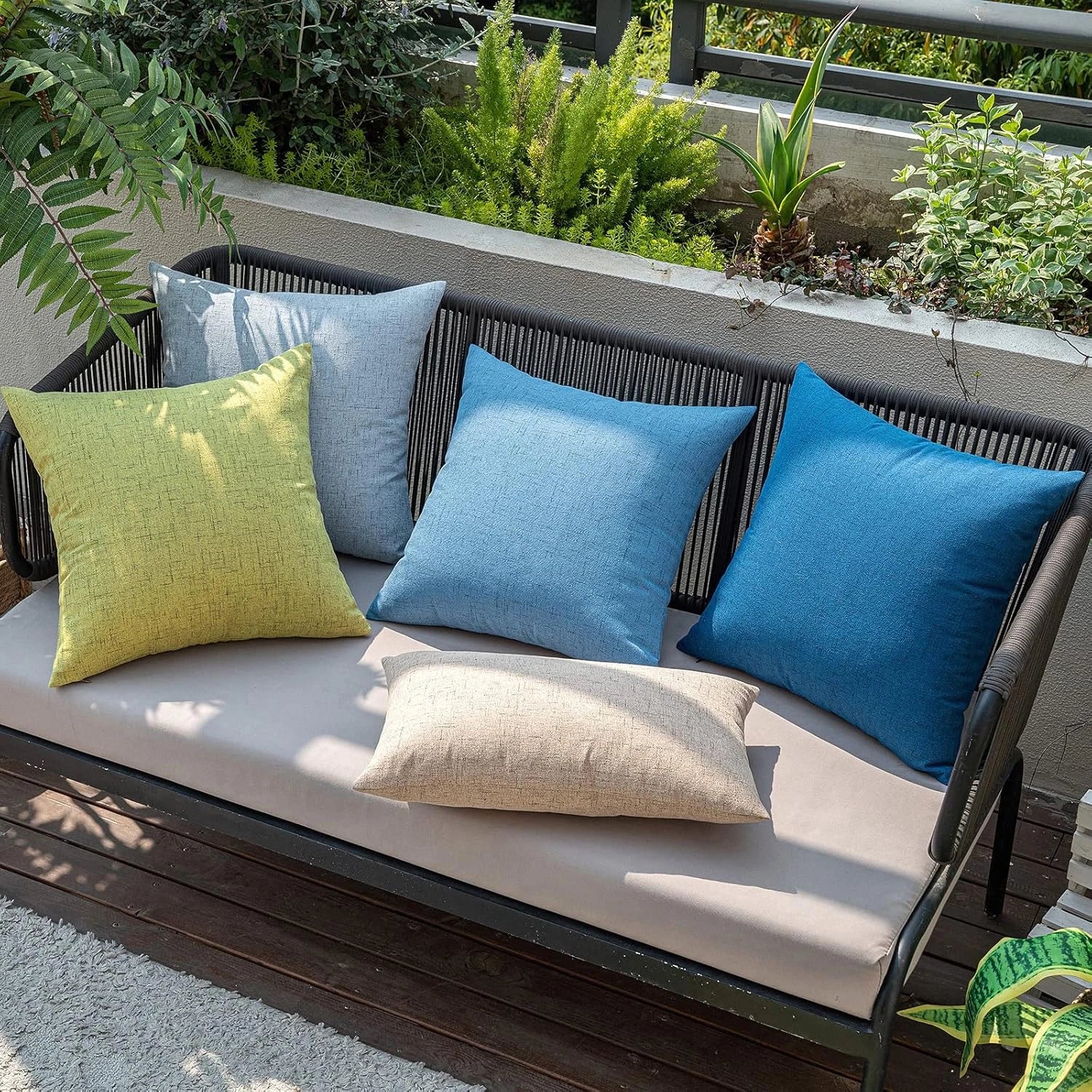 Pack of 2 Outdoor Throw Pillow Covers Waterproof Decorative Soft Pillowcases Lin
